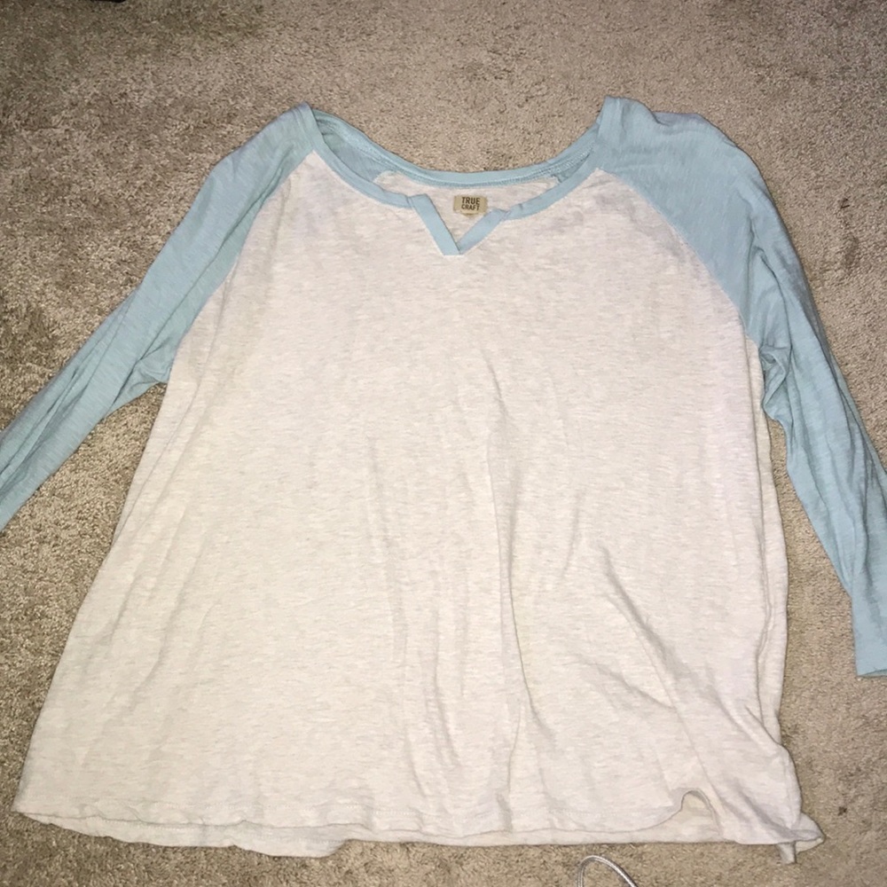 True Craft XL Juniors Jersey style long sleeve tee